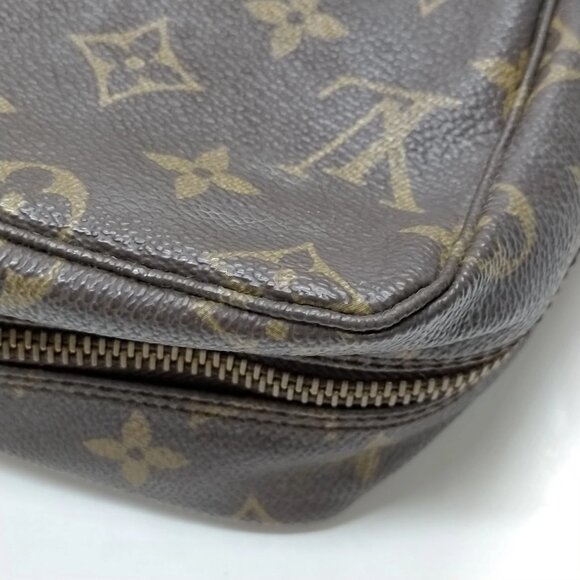 Authentic Louis Vuitton Trousse Toilette 28 Brown Cosmetic Pouch mn466-111725 - Picture 8 of 16